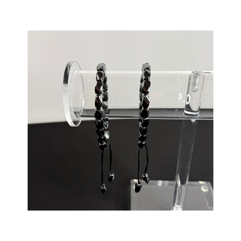 Hematite macrame bracelet